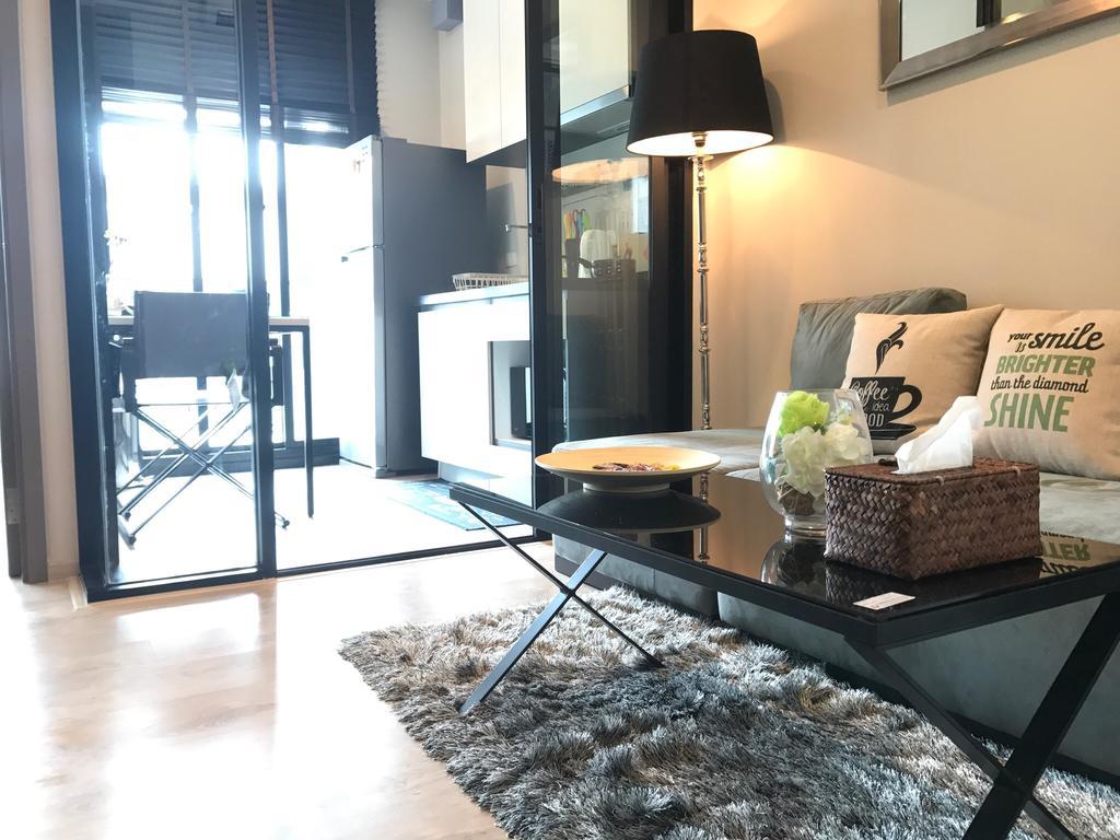Апартаменты The Base Highfl Seaview Паттайя Экстерьер фото