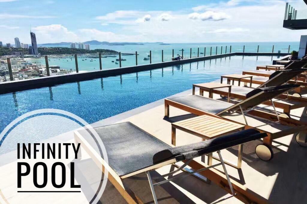 Апартаменты The Base Highfl Seaview Паттайя Экстерьер фото